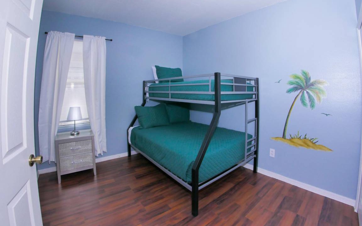 Photo of Bedroom in Sunset Ridge