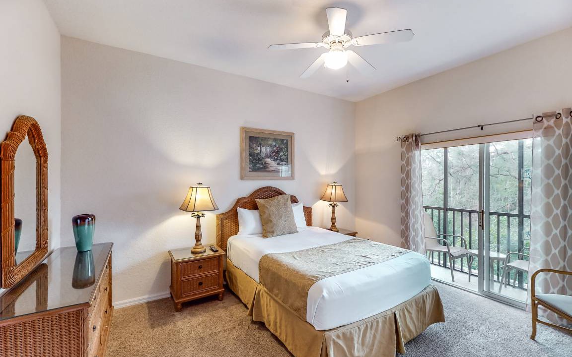 Photo of Bedroom in Bahama Bay