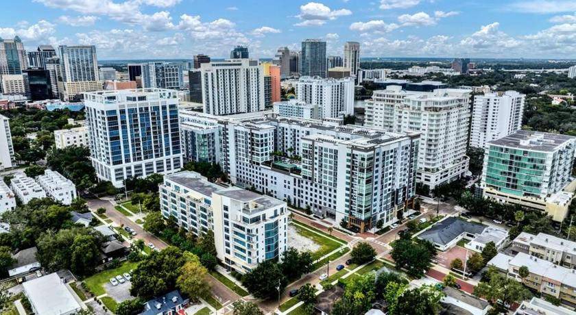 Photo of Buildings in South Eola