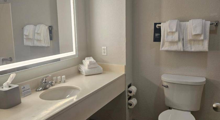 Photo of Bathroom in West Kissimmee