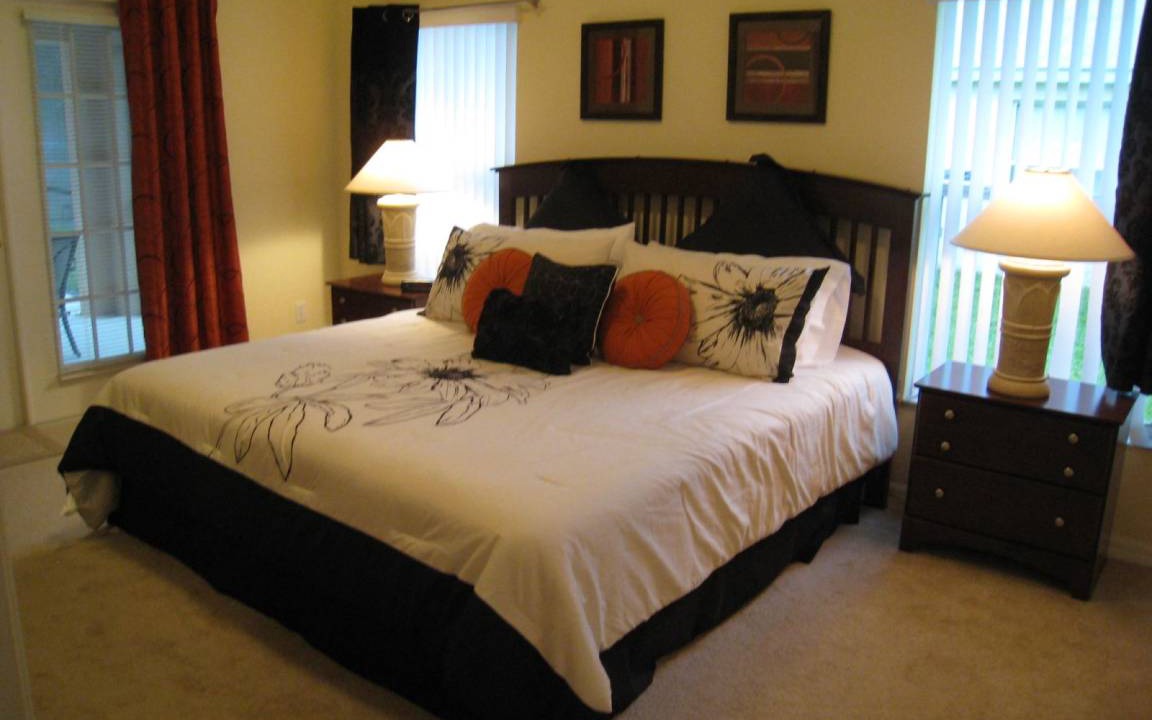Photo of Bedroom in Orange Tree