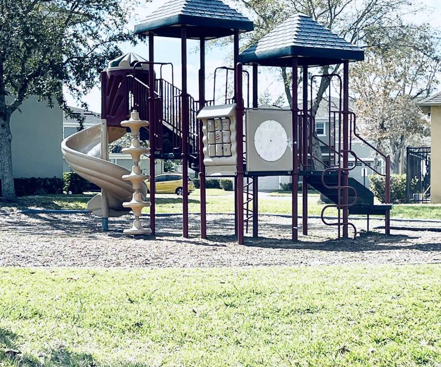 Photo of Others in Lakeside Estates