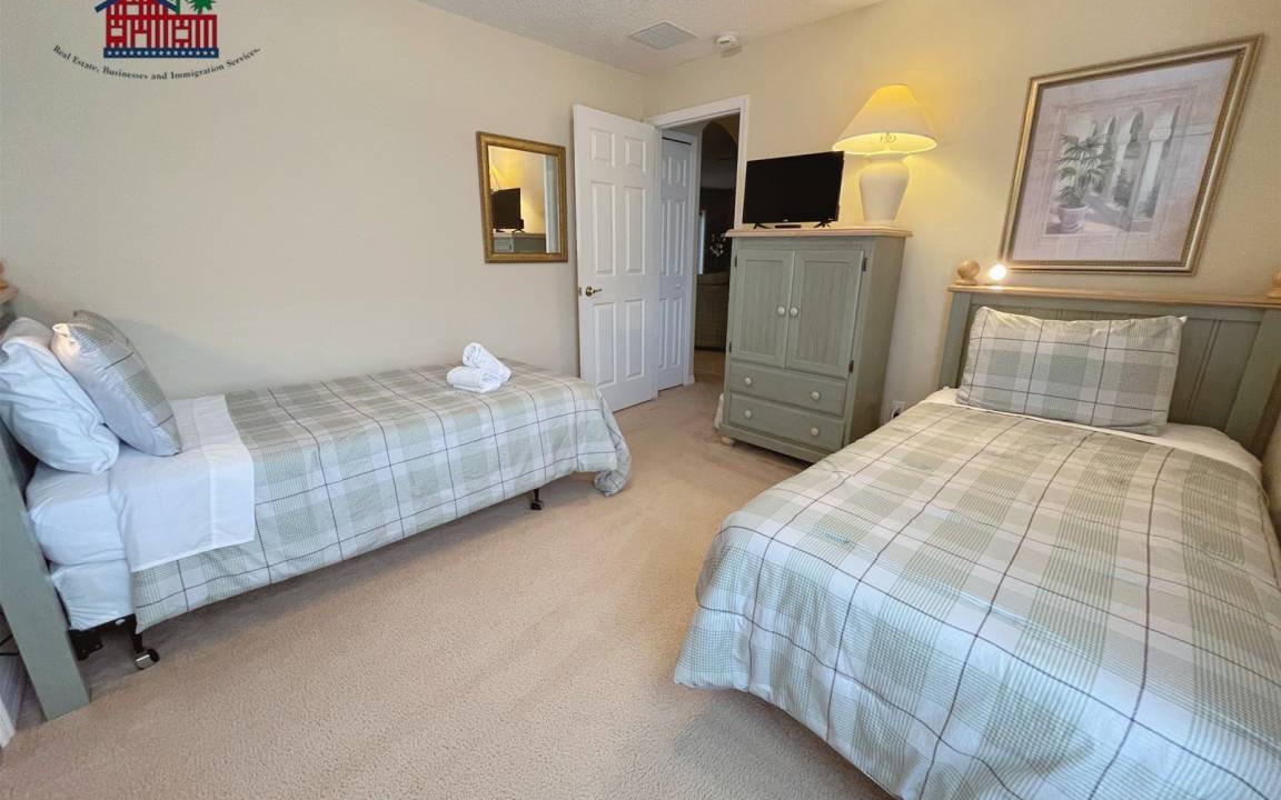 Photo of Bedroom in Orange Tree