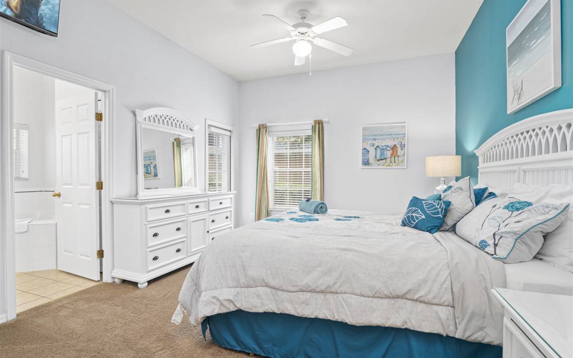 Photo of Bedroom in Bahama Bay