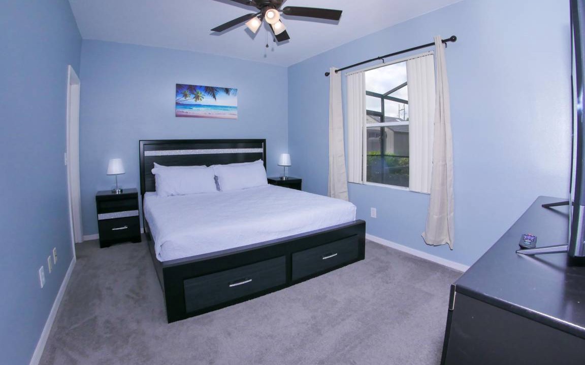 Photo of Bedroom in Sunset Ridge