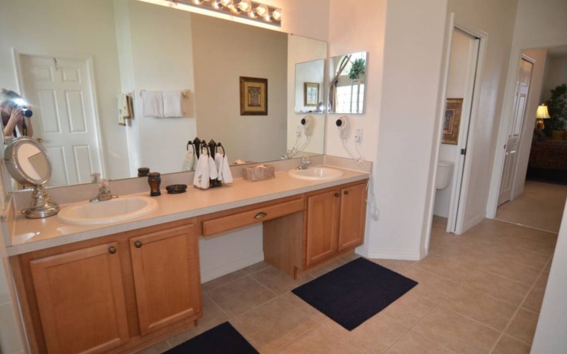 Photo of Bathroom in Legacy Park