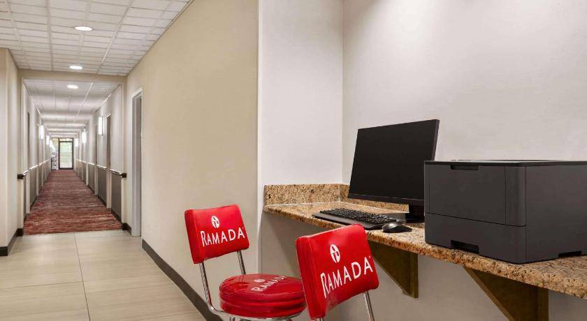 Photo of Livingroom in Airport North