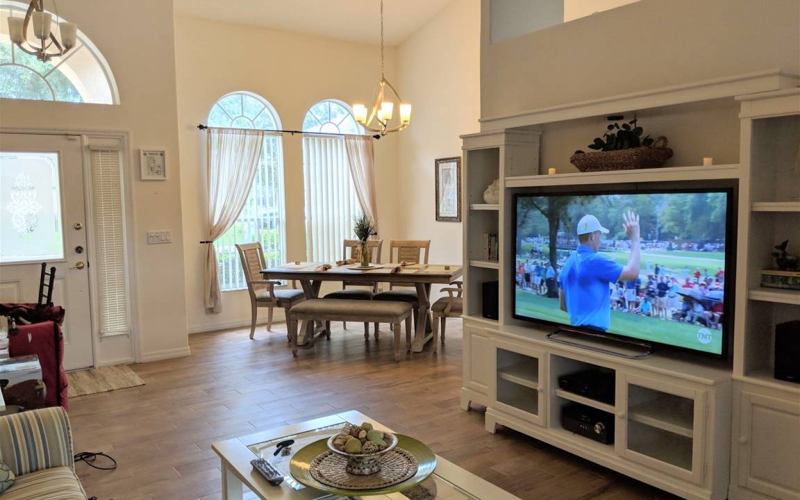 Photo of Livingroom in Orange Tree