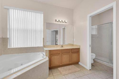 Photo of Bathroom in Calabay Parc
