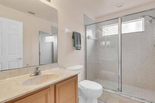 Photo of Bathroom in Calabay Parc