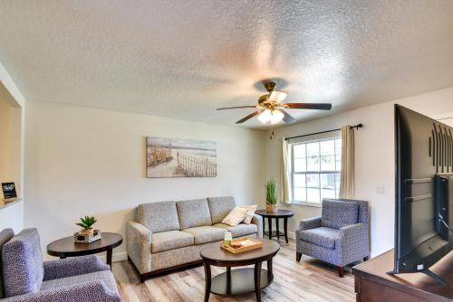 Photo of Livingroom in Longwood