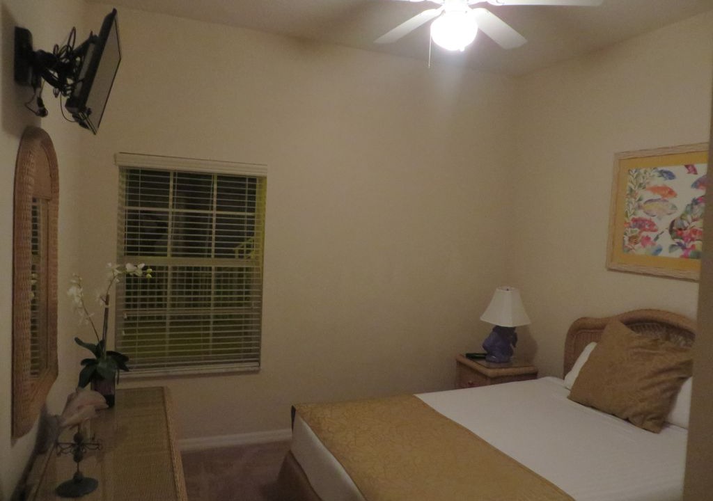 Photo of Bedroom in Bahama Bay