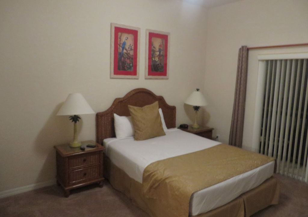 Photo of Bedroom in Bahama Bay