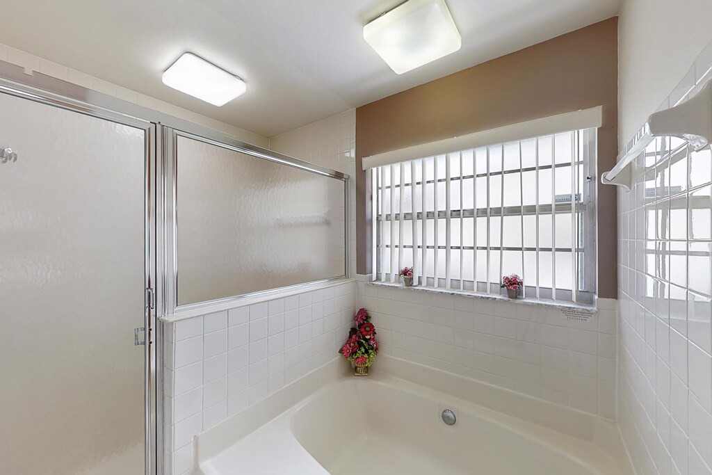 Photo of Bathroom in Indian Ridge