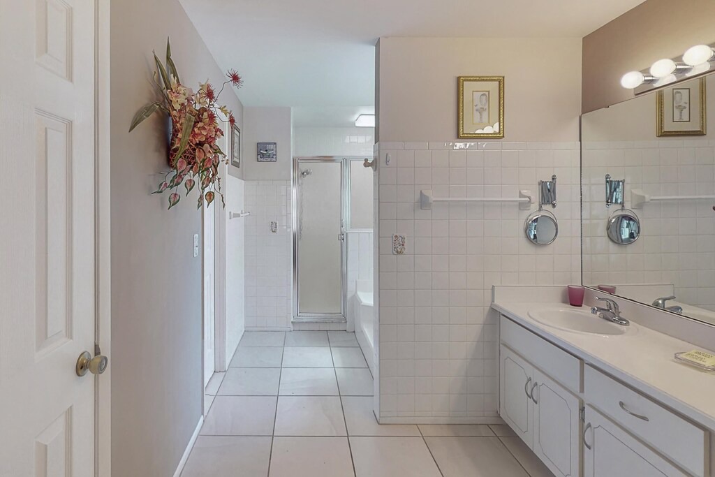 Photo of Bathroom in Indian Ridge