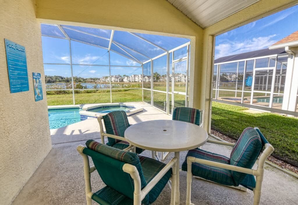 Photo of Patio Balcony in Pinewood Country Estates