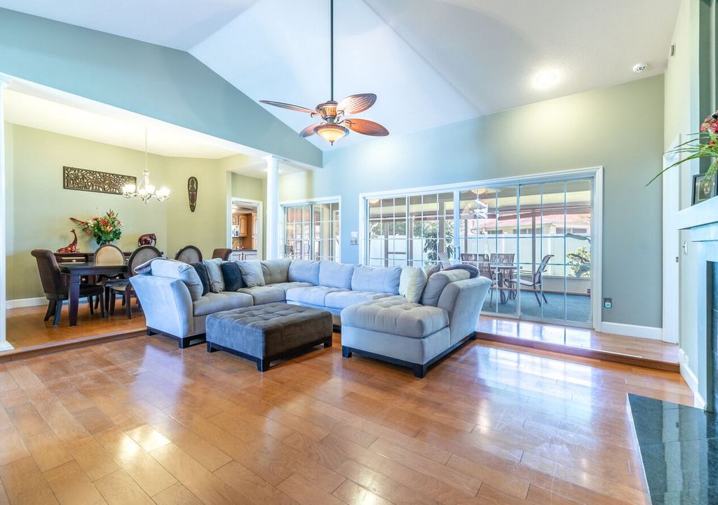 Photo of Livingroom in Ventura
