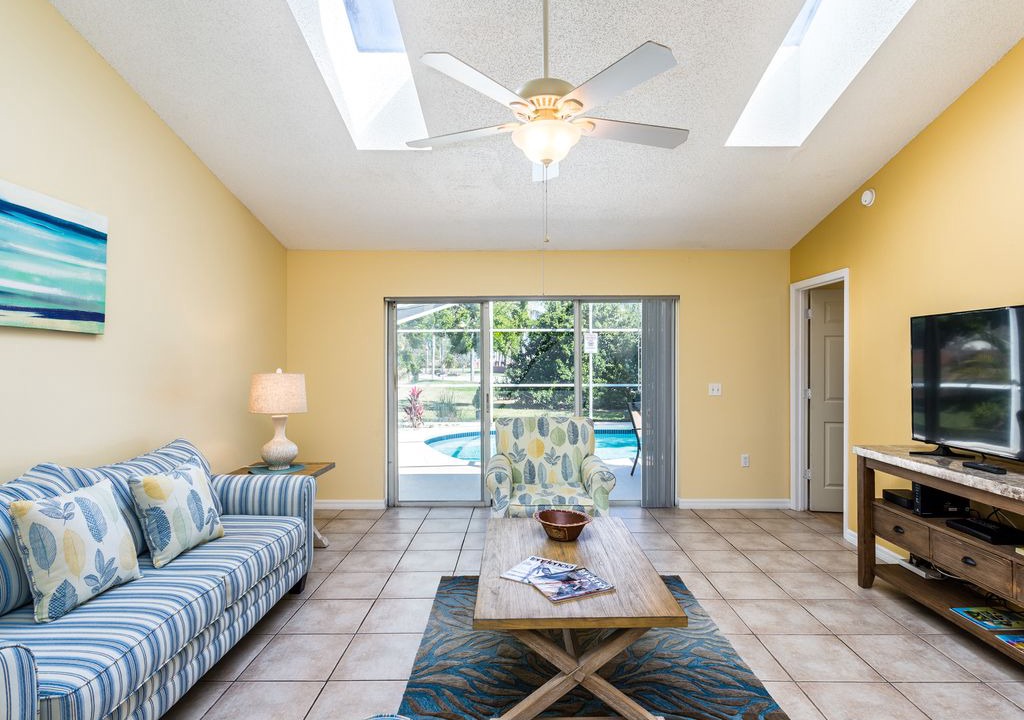 Photo of Livingroom in Sunridge Woods
