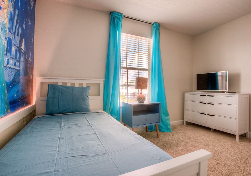 Photo of Bedroom in Davenport