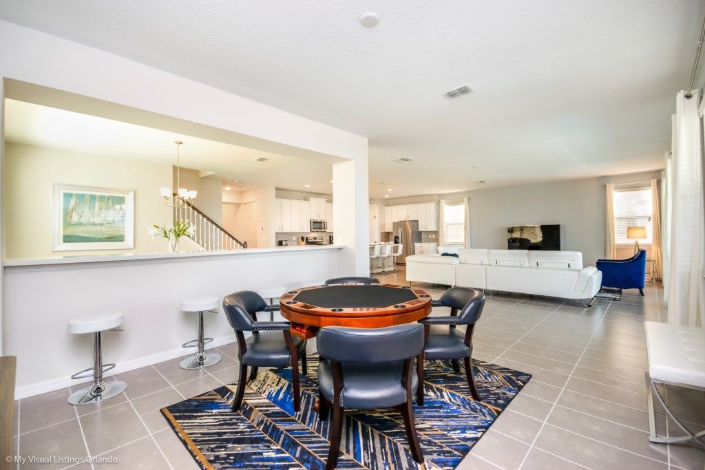 Photo of Livingroom in Bay Lake