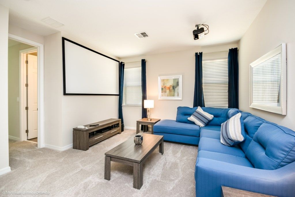 Photo of Livingroom in Bay Lake