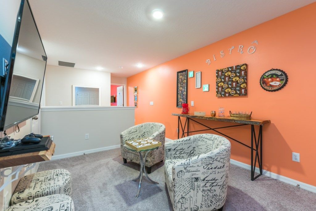 Photo of Livingroom in Bay Lake