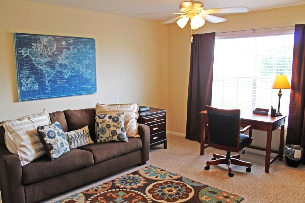 Photo of Livingroom in Ventura