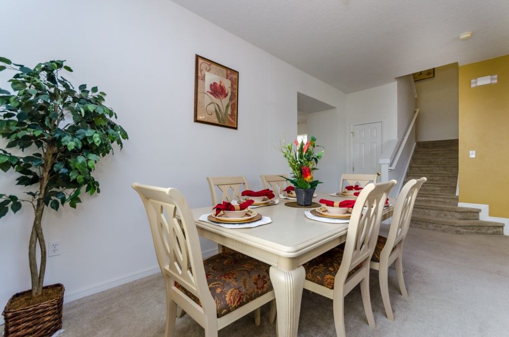 Photo of Livingroom in Windwood Bay