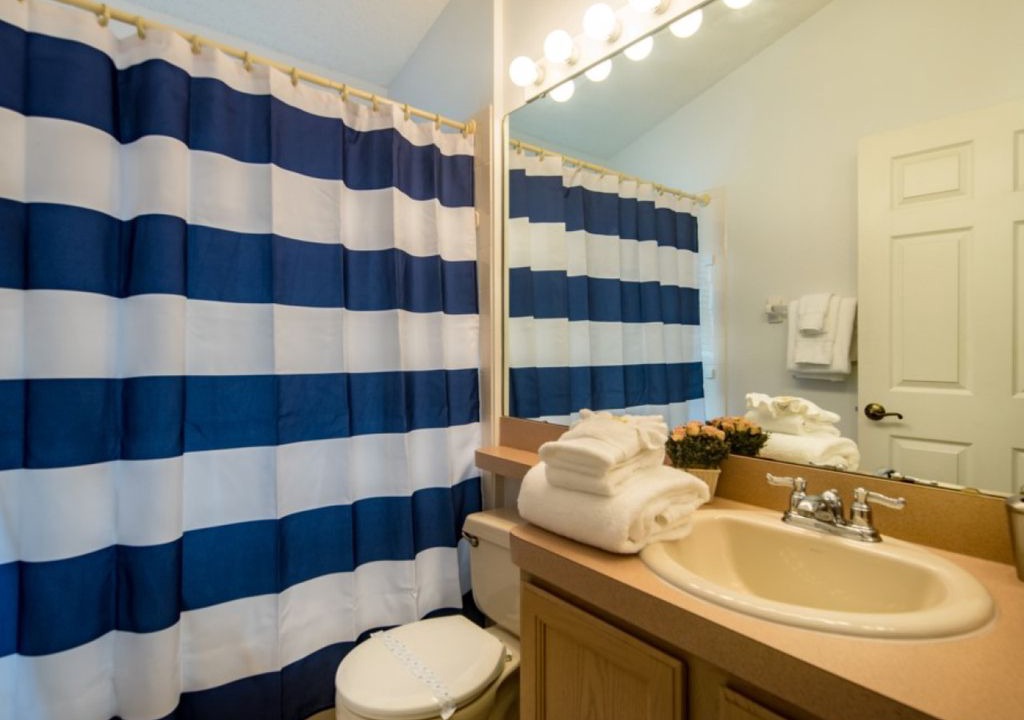 Photo of Bathroom in Sunridge Woods