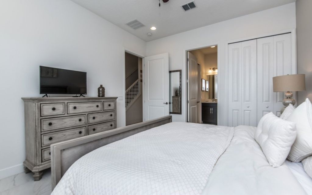 Photo of Bedroom in Sandy Ridge
