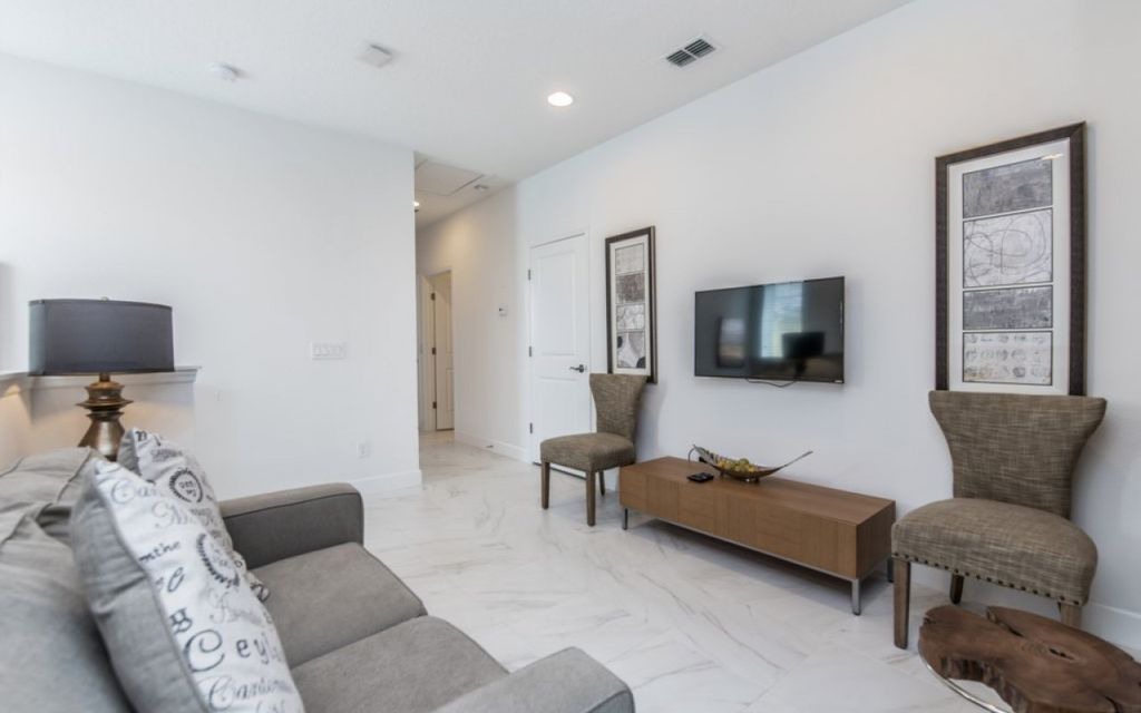 Photo of Livingroom in Sandy Ridge