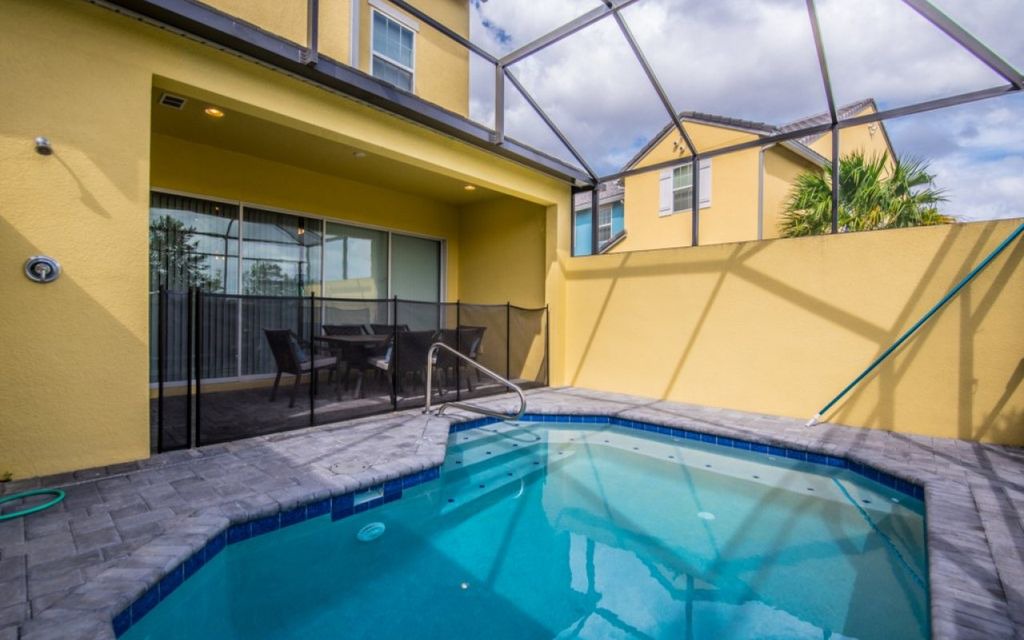 Photo of Outdoor in Sandy Ridge