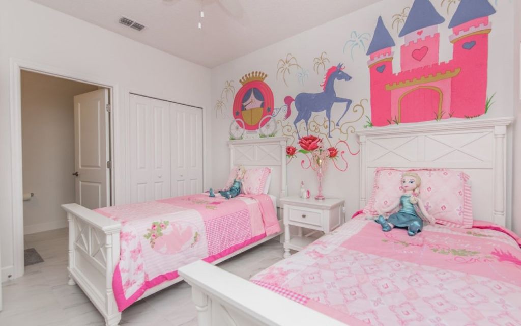 Photo of Bedroom in Sandy Ridge
