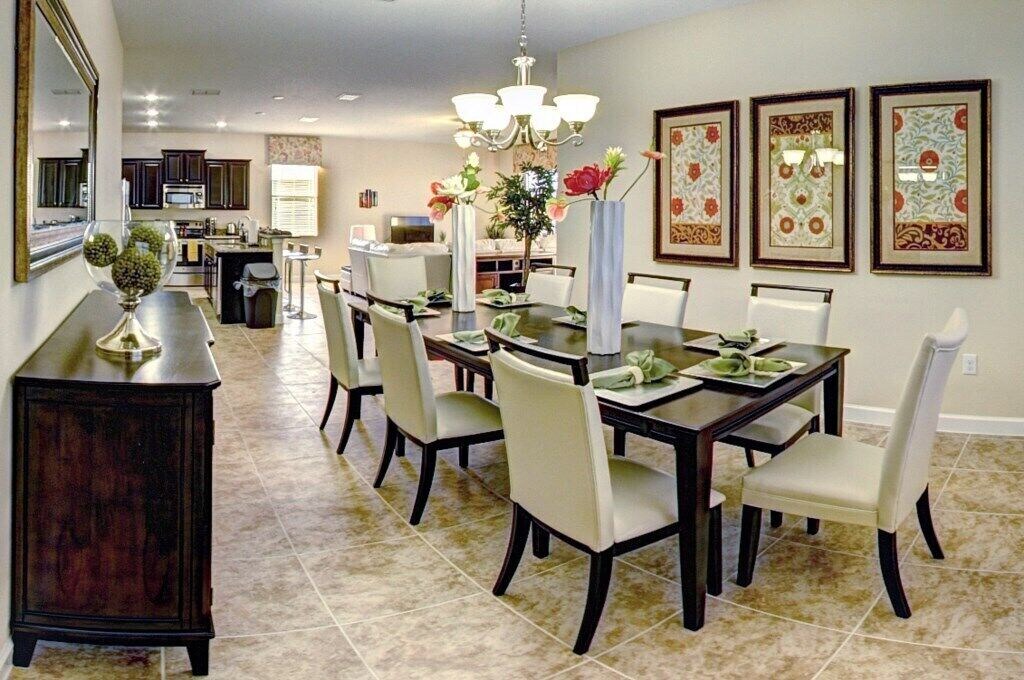Photo of Livingroom in Davenport