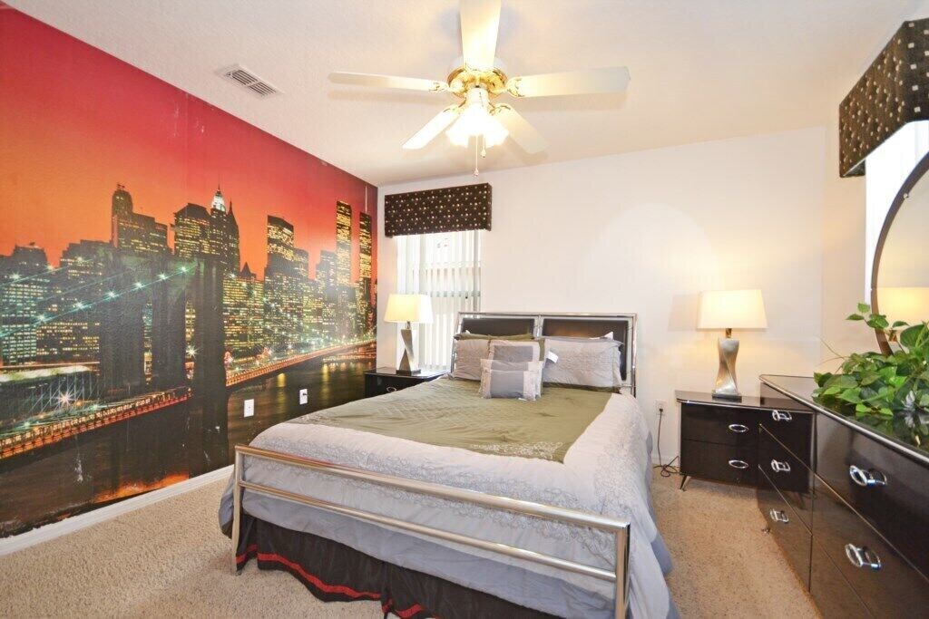 Photo of Bedroom in Windwood Bay