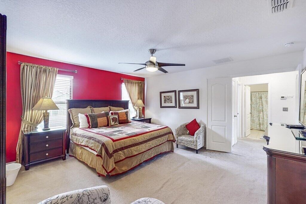 Photo of Livingroom in Cypress Pointe