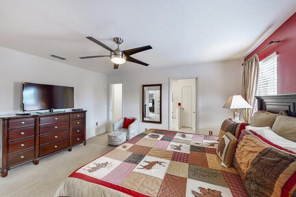 Photo of Livingroom in Cypress Pointe