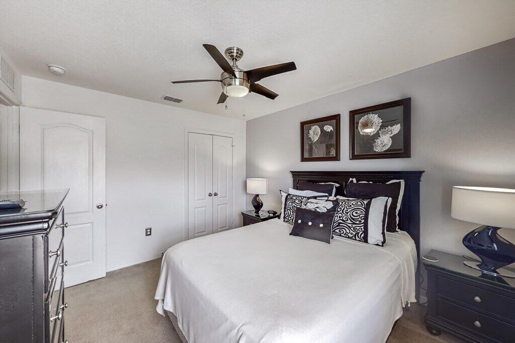 Photo of Bedroom in Cypress Pointe