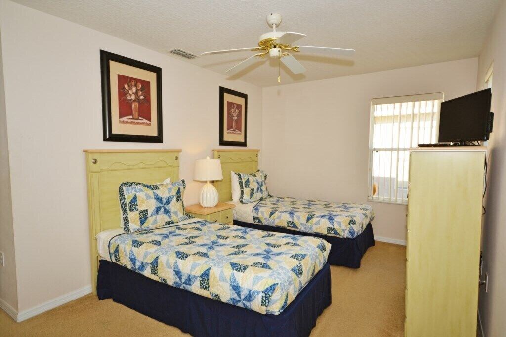 Photo of Bedroom in Windwood Bay