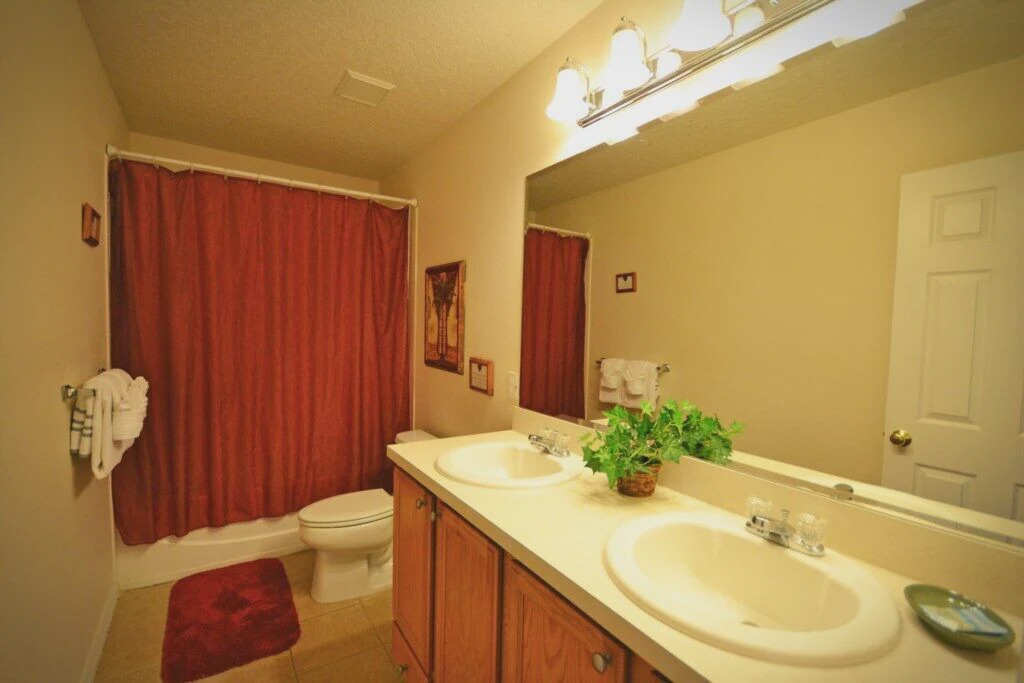 Photo of Bathroom in Windwood Bay
