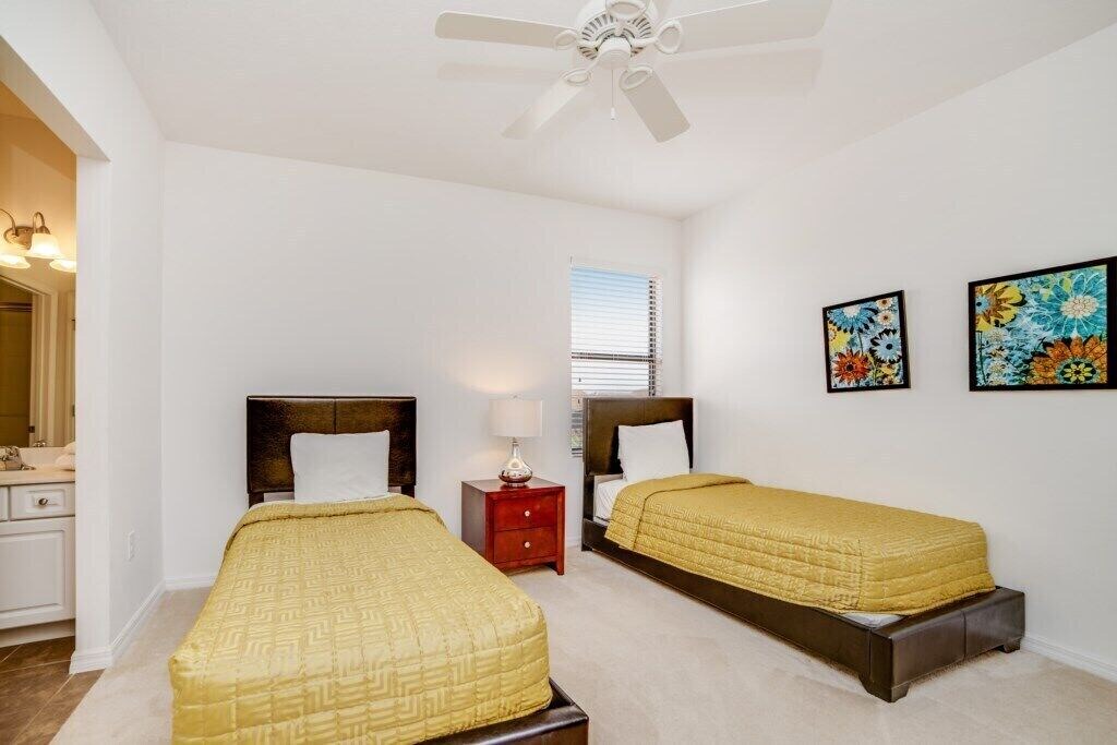 Photo of Bedroom in Davenport