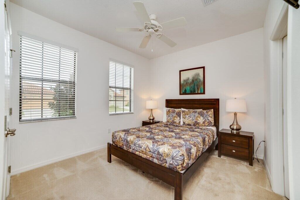 Photo of Bedroom in Davenport