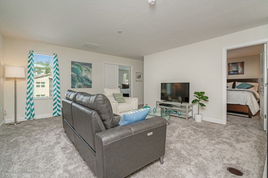Photo of Livingroom in Bay Lake