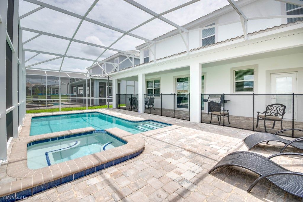 Photo of Outdoor in Sandy Ridge