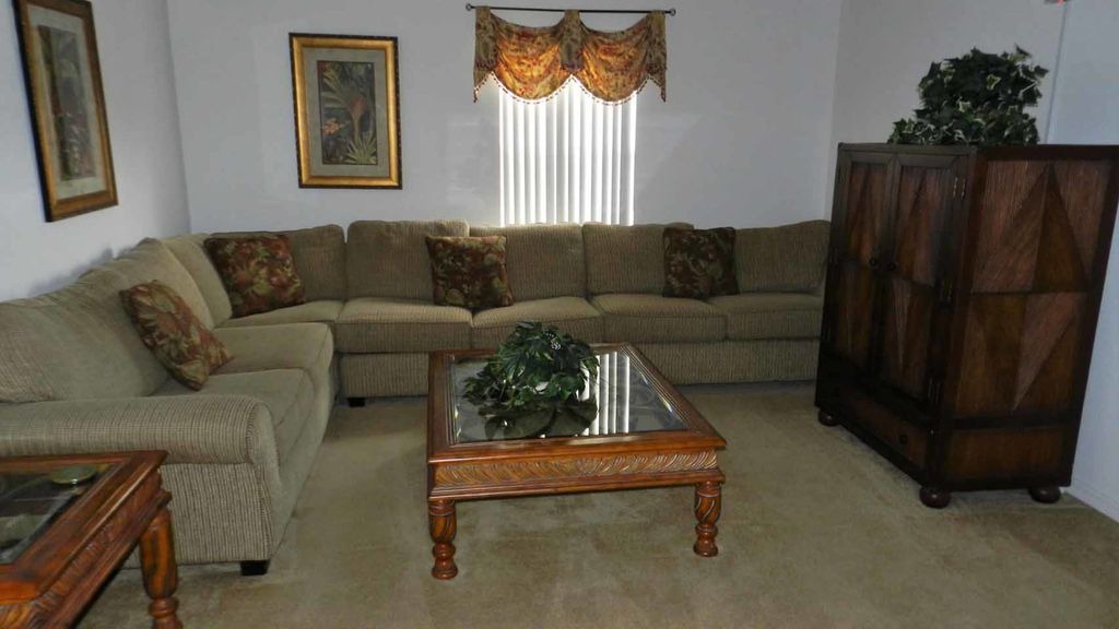Photo of Livingroom in Windwood Bay