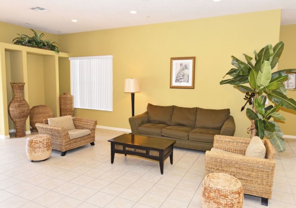 Photo of Livingroom in Buena Ventura Lakes