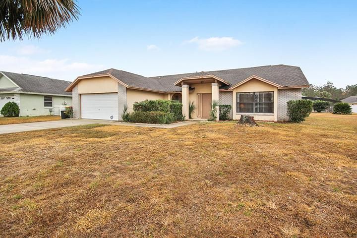 Photo of Buildings in Indian Ridge