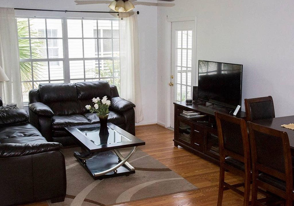 Photo of Livingroom in Ventura