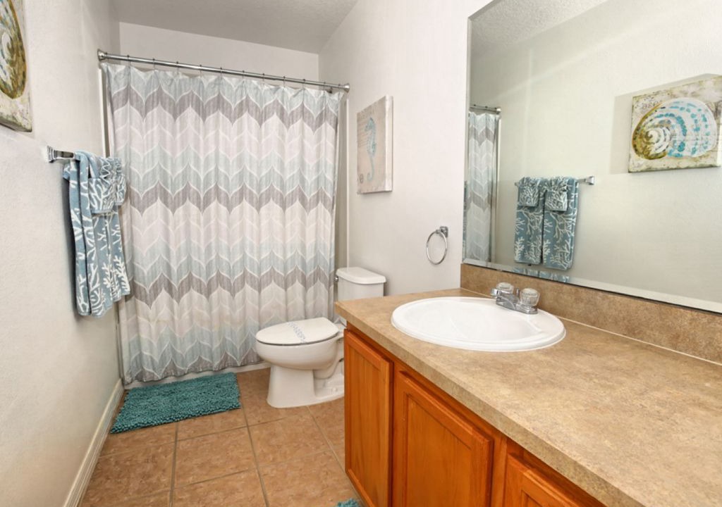 Photo of Bathroom in Windwood Bay