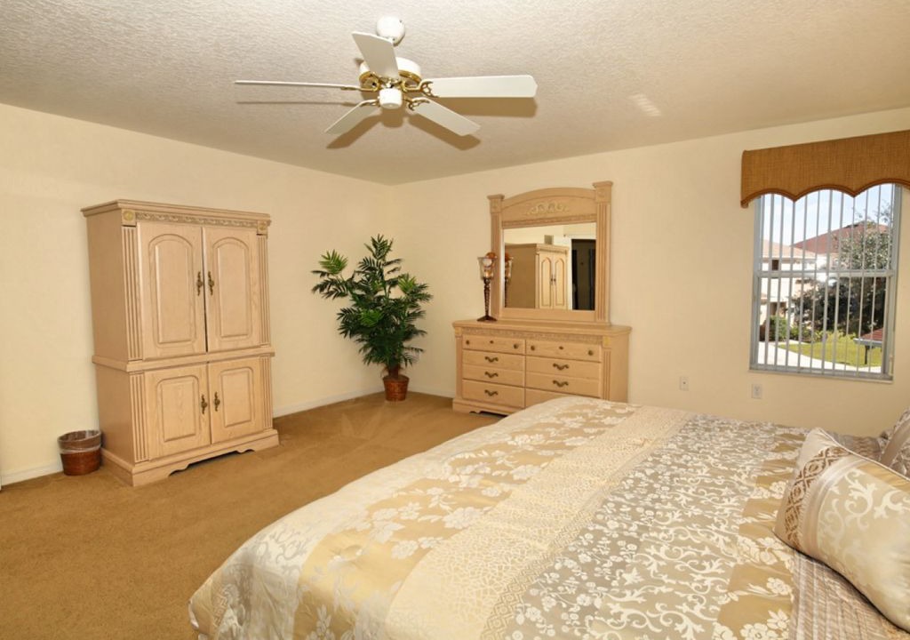 Photo of Bedroom in Windwood Bay